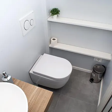 Apartment Marconi 442