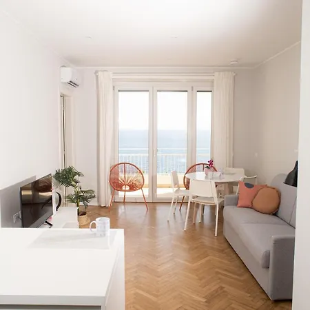 Appartement Marconi 442 *